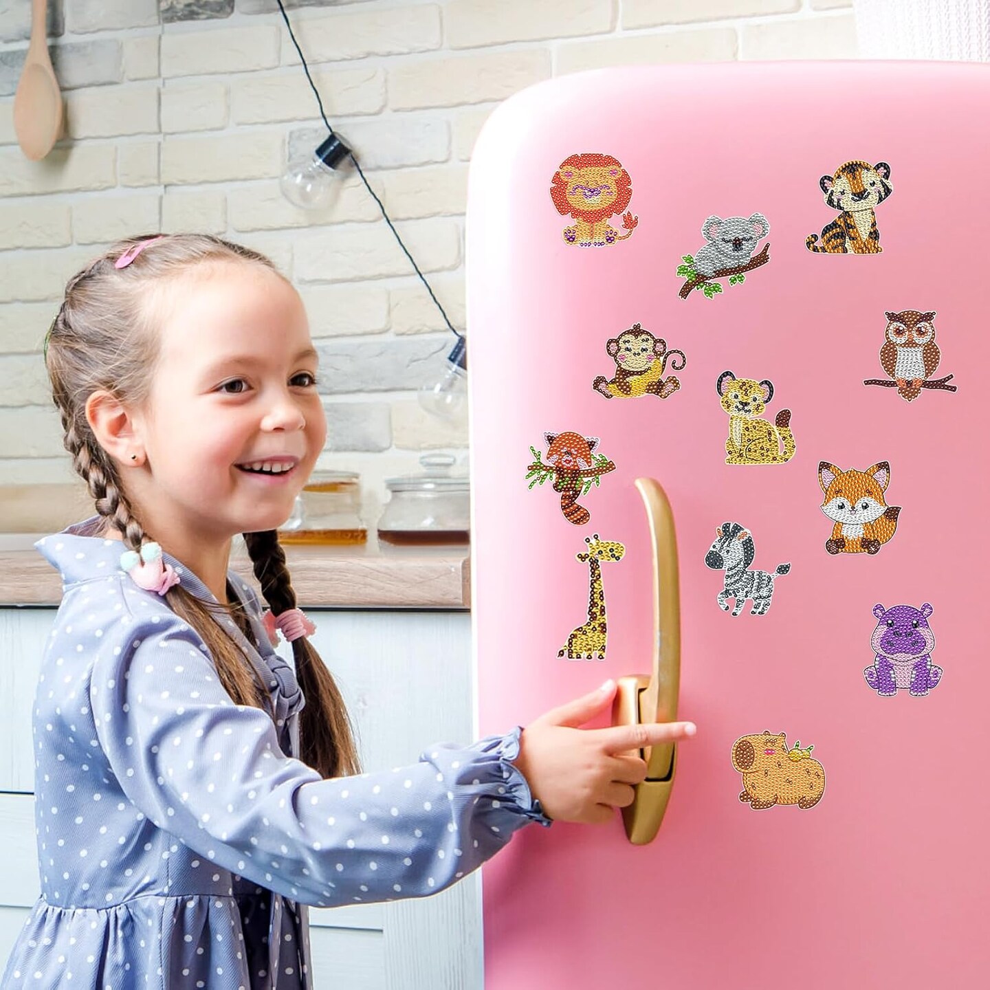 Diamond Painting Magnets Refrigerator - 12 PCS DIY Cute Animal Diamond Art Fridge Magnets Kit with Lion Tiger Koala Monkey Giraffe Zebra Fox Pattern DIY Home Decor for Adults Beginners