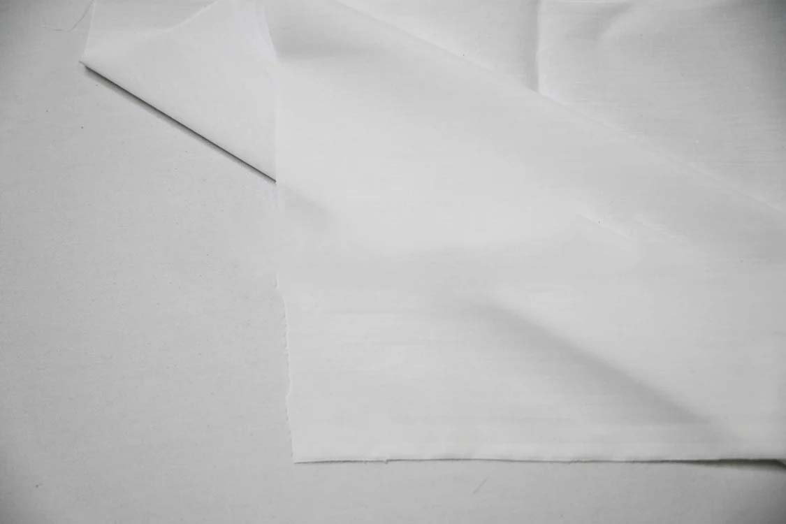 Polyester Cotton Broadcloth Fabric Multiple Solid Colors Lightweight Polyester Cotton Blend