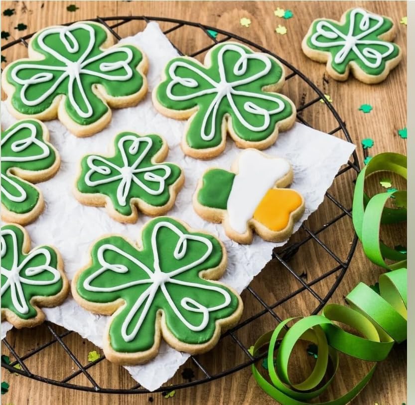 5Pcs Shamrock Cookie Cutters Shapes for St. Patrick's Day Stainless Steel Clover Cookie Cutter Set for Irish Spring Family Baking Party Decorations Supplies
