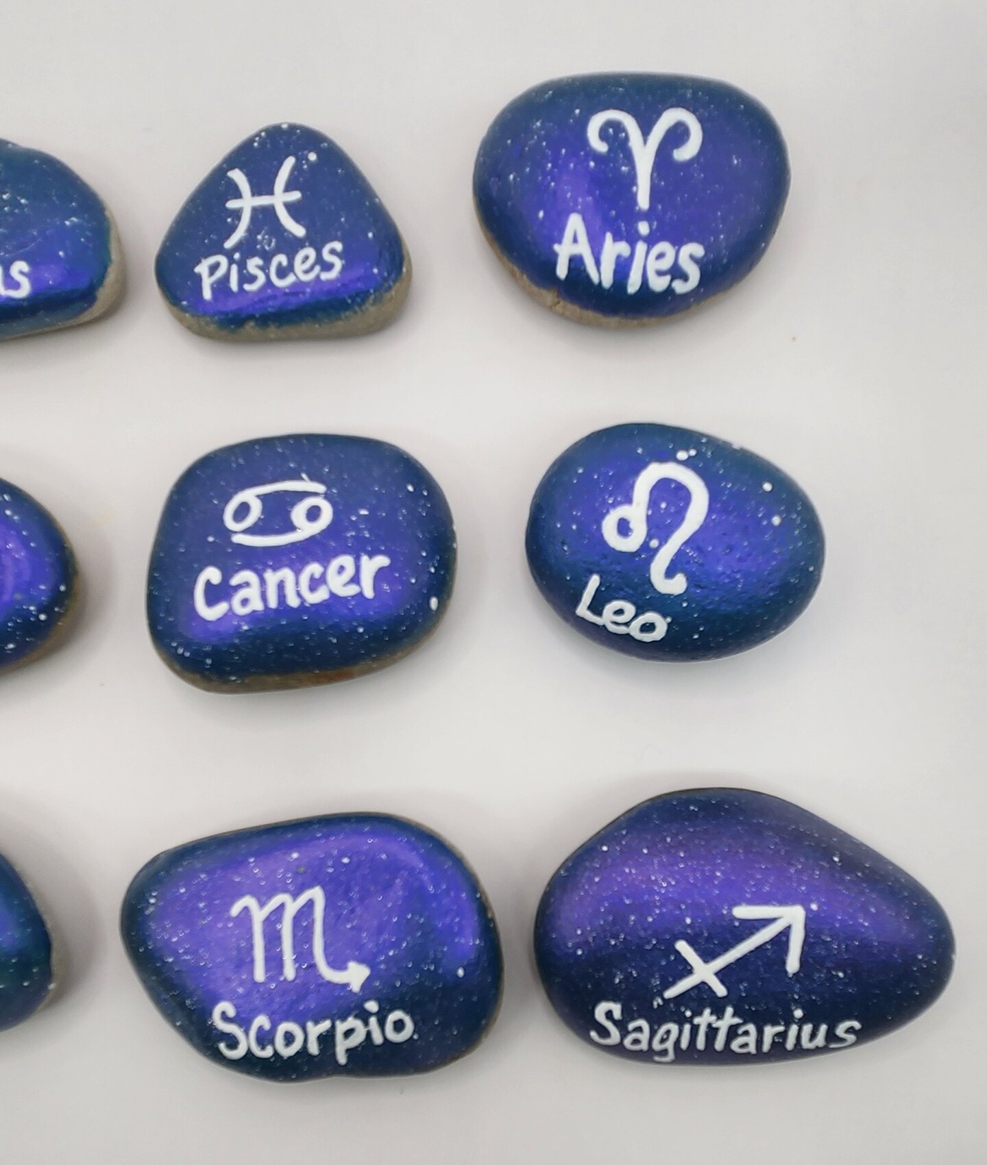 Zodiac signs rocks 60 photos - Astrologytoyou.com