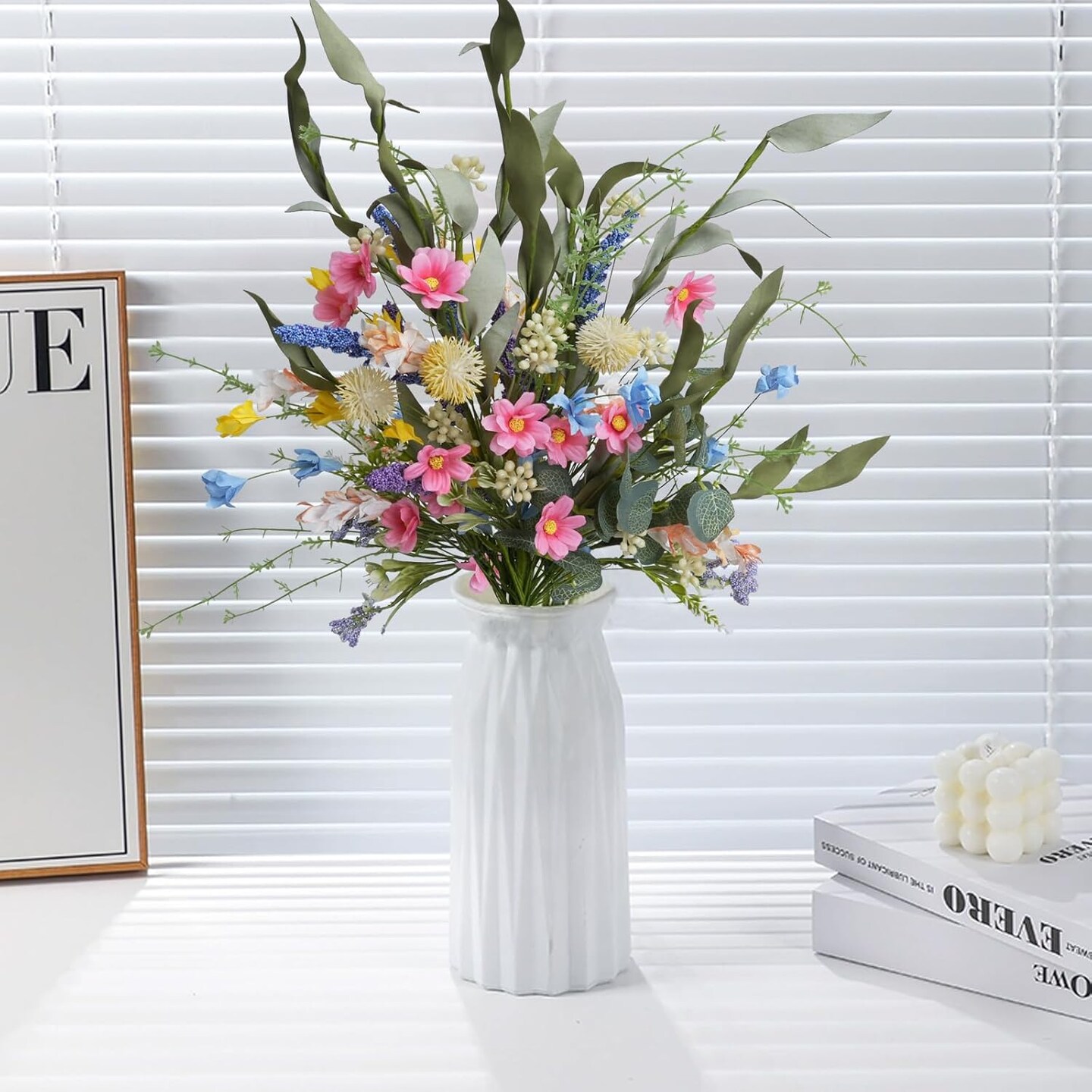 4 Bundles Artificial Summer Tabletop Floral Arrangements Flowers Daisy Bouquet Lavender Wildflowers Fake Flowers Bouquet Artificial Plants &#x26; Flowers