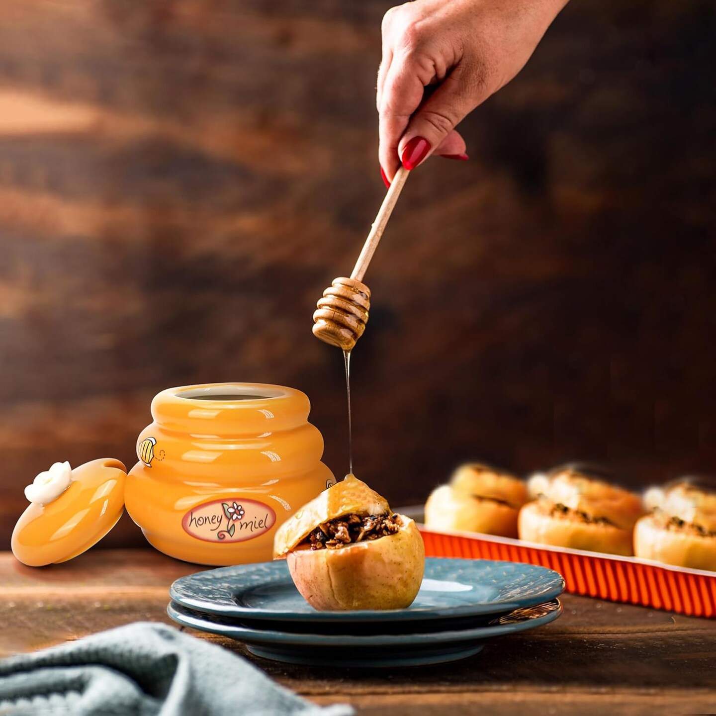 Ceramic Honey Pot with Wooden Dipper - Small Bee Hive Jar Honey Storage with Lid Stir Bar (5 Oz) - Farmhouse Kitchen Decor, Tea Accessories, Dishwasher Safe Honey Dispenser Kitchen Supplies