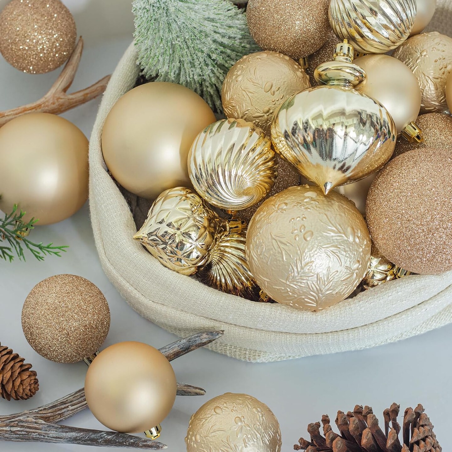 KI Store Champagne Christmas Balls 34pcs