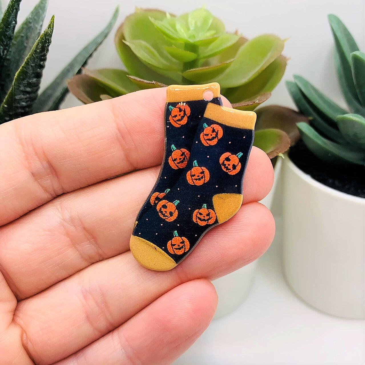 Halloween Socks Pendant, Fall Socks, 40x27mm