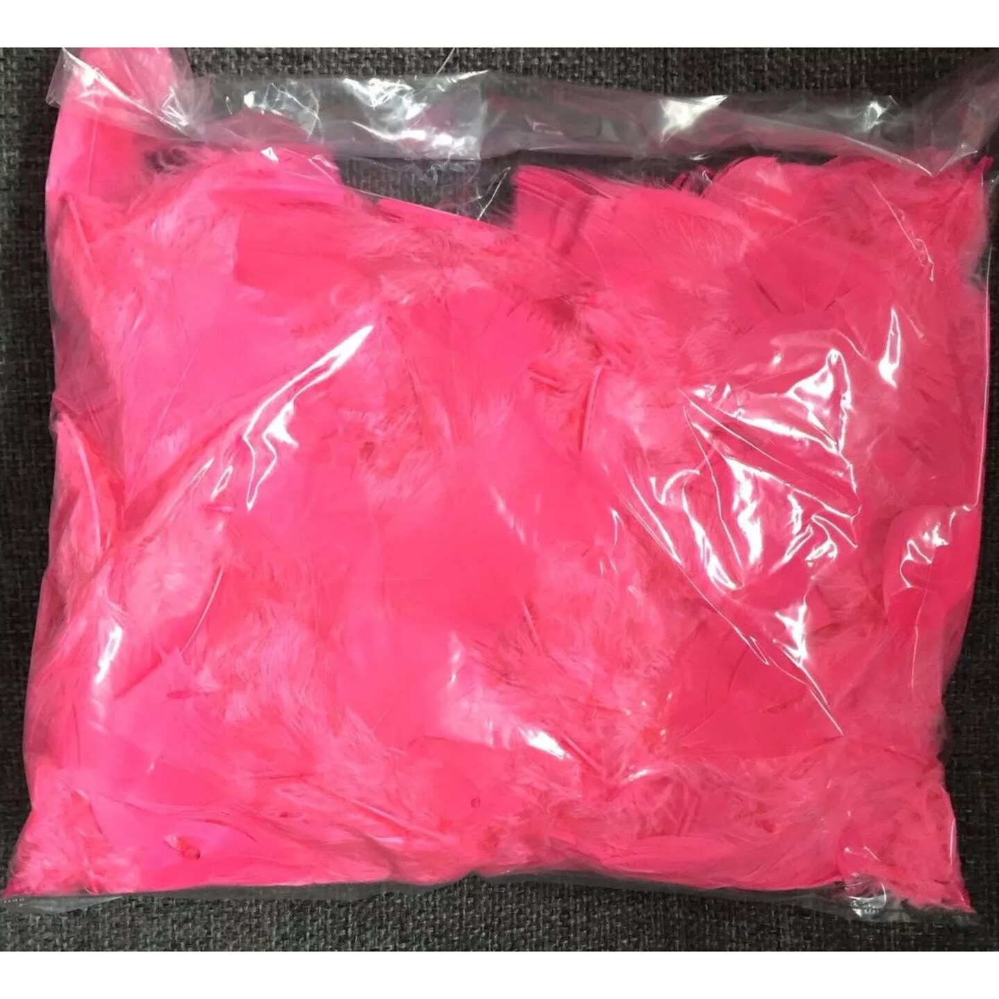 Kitcheniva 1 Ounce Bag Fluffy Bright Pink Marabou Feathers Costume Crafts