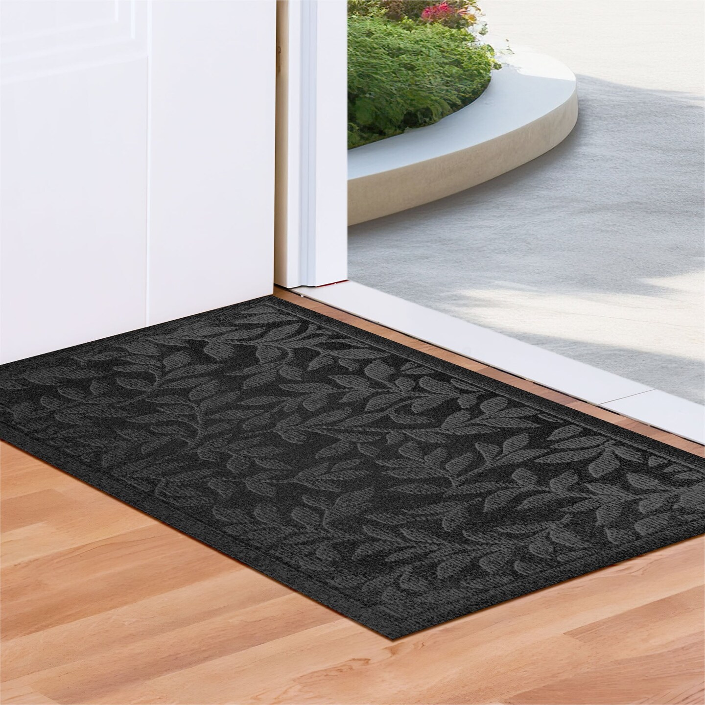 G128 Front Door Mat 29.5x17 Inch, Sturdy Door Mats for Home Entrance Outdoor Indoor, Non-Slip Rubber Backing Low Profile Mat, All Season Easy Clean Welcome Entryway Rug, Black Leaves
