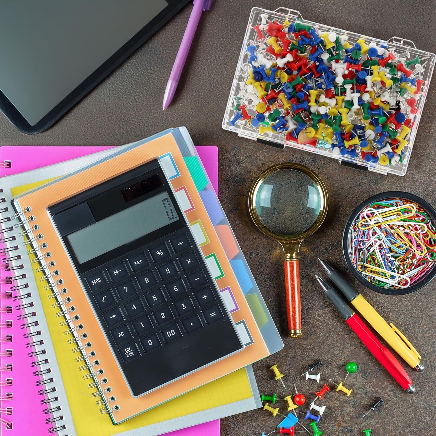 The Beadsmith Plastic Storage Box – 6.25″ L × 4.2″ W × 1.5″ H Clear Organizer Case with Secure Sliding Latches, Suitable As a Tool Box or Storing Stationery, Craft Supplies, Nail Art Tools & More