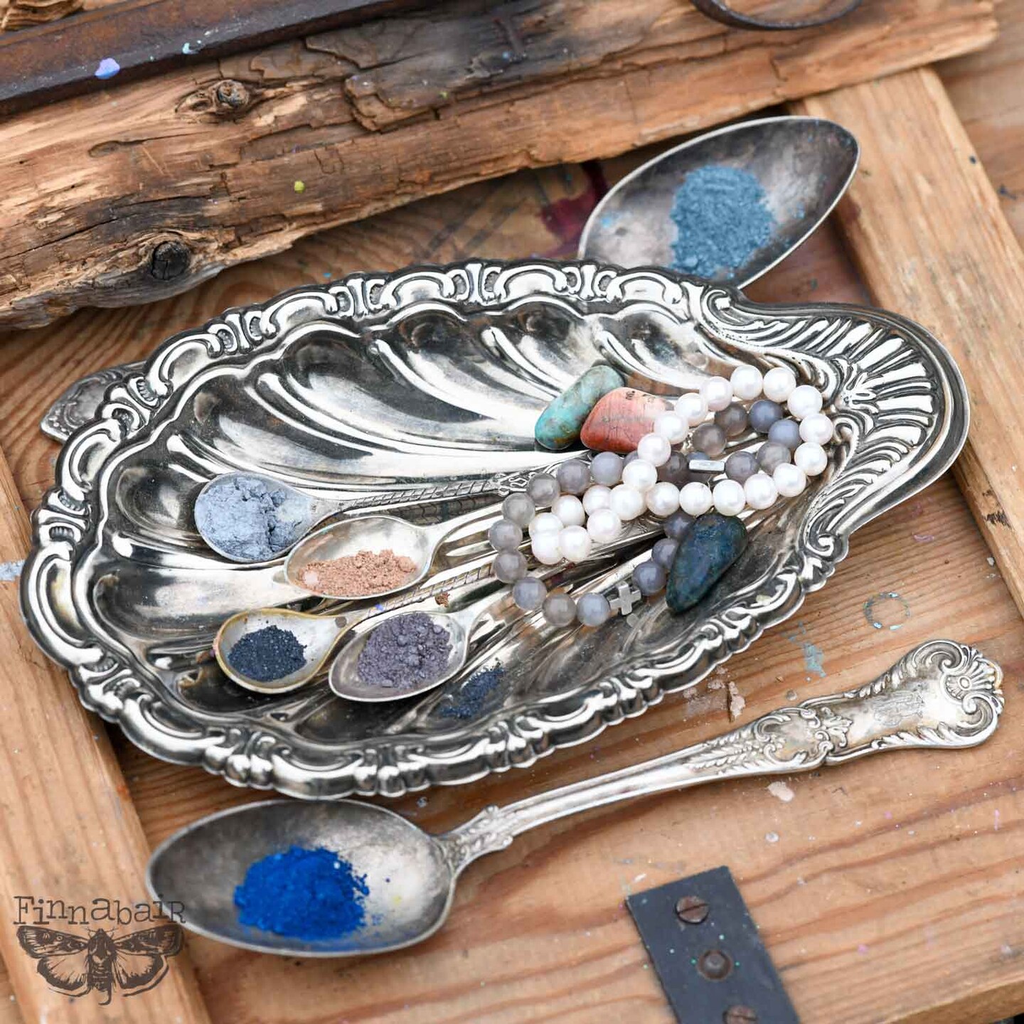 Art Ingredients - Mica Powder Set - Winter Tales - 6 bottles x 7 grams each