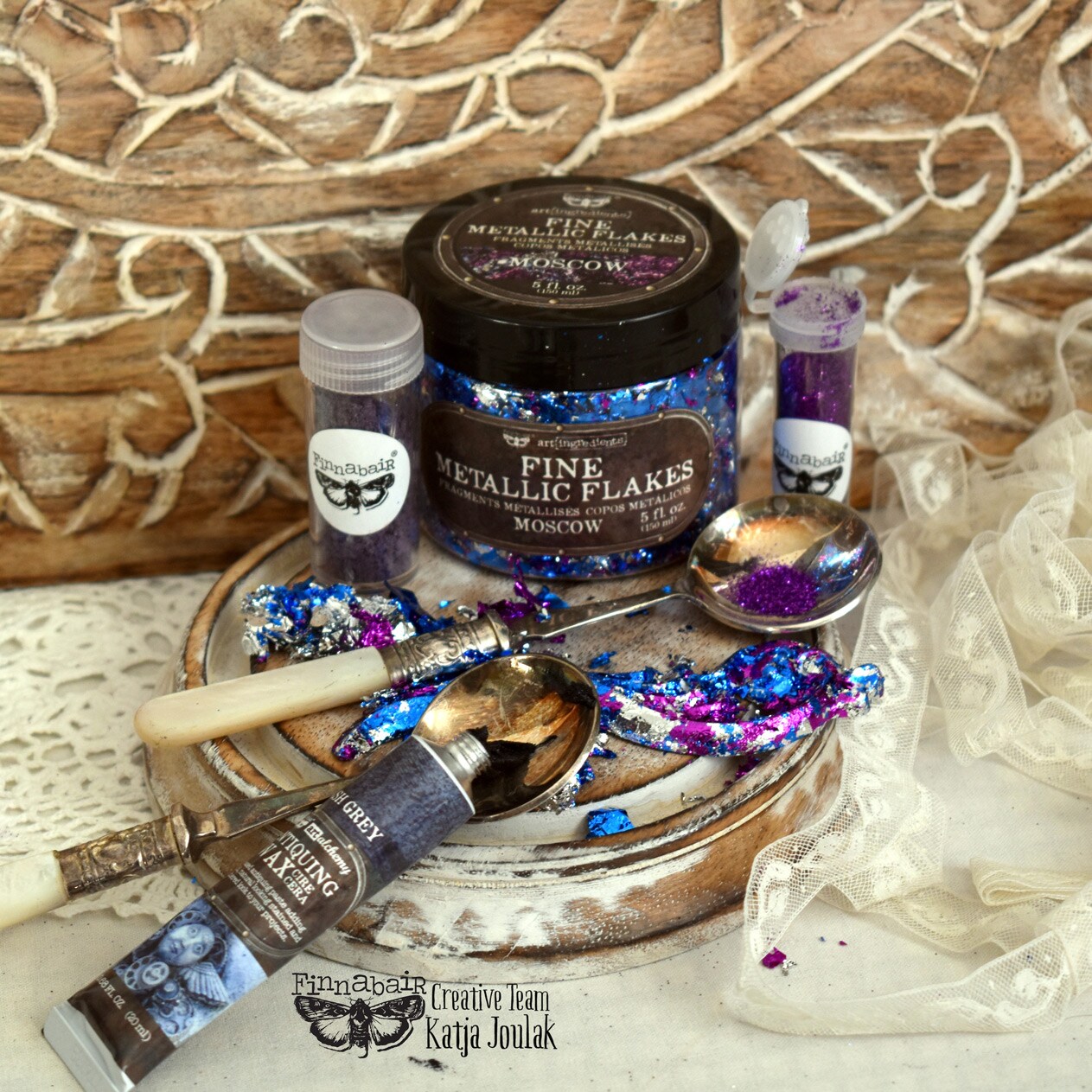 Art Ingredients - Metallic Flakes - Paris - 1 jar, total weight 30g including container