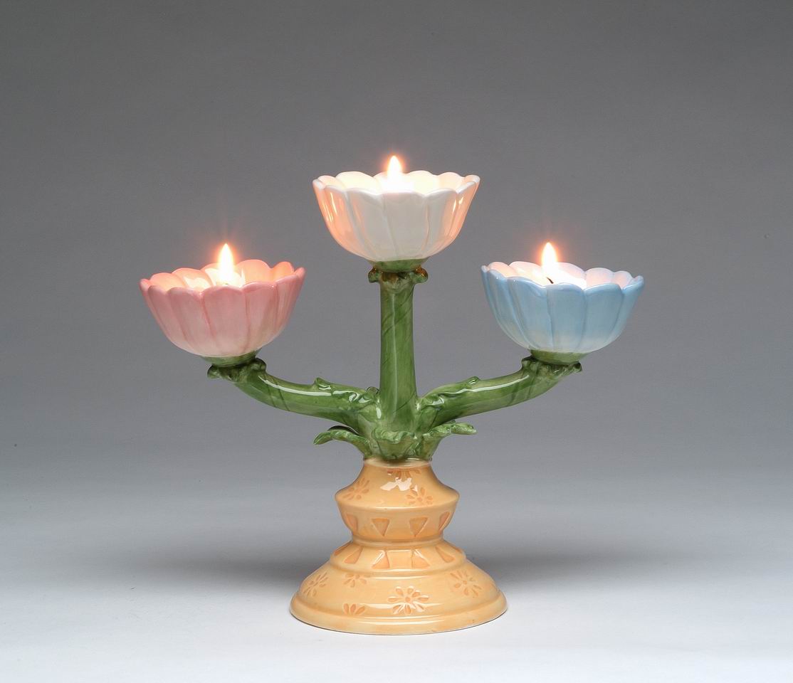Ceramic Victorian Daisy Flowers Tealight Candelabra (Candles NOT Included), Home D&#xE9;cor, Gift for Her, Gift for Mom, Kitchen D&#xE9;cor