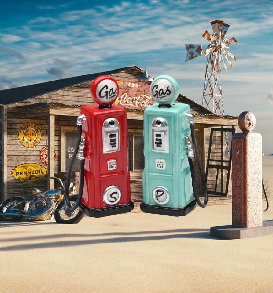 Ceramic Red and Green Gas Pump Salt and Pepper Shakers, Home Décor, Gift for Him, Gift for Dad, Kitchen Décor, Dining Table Décor