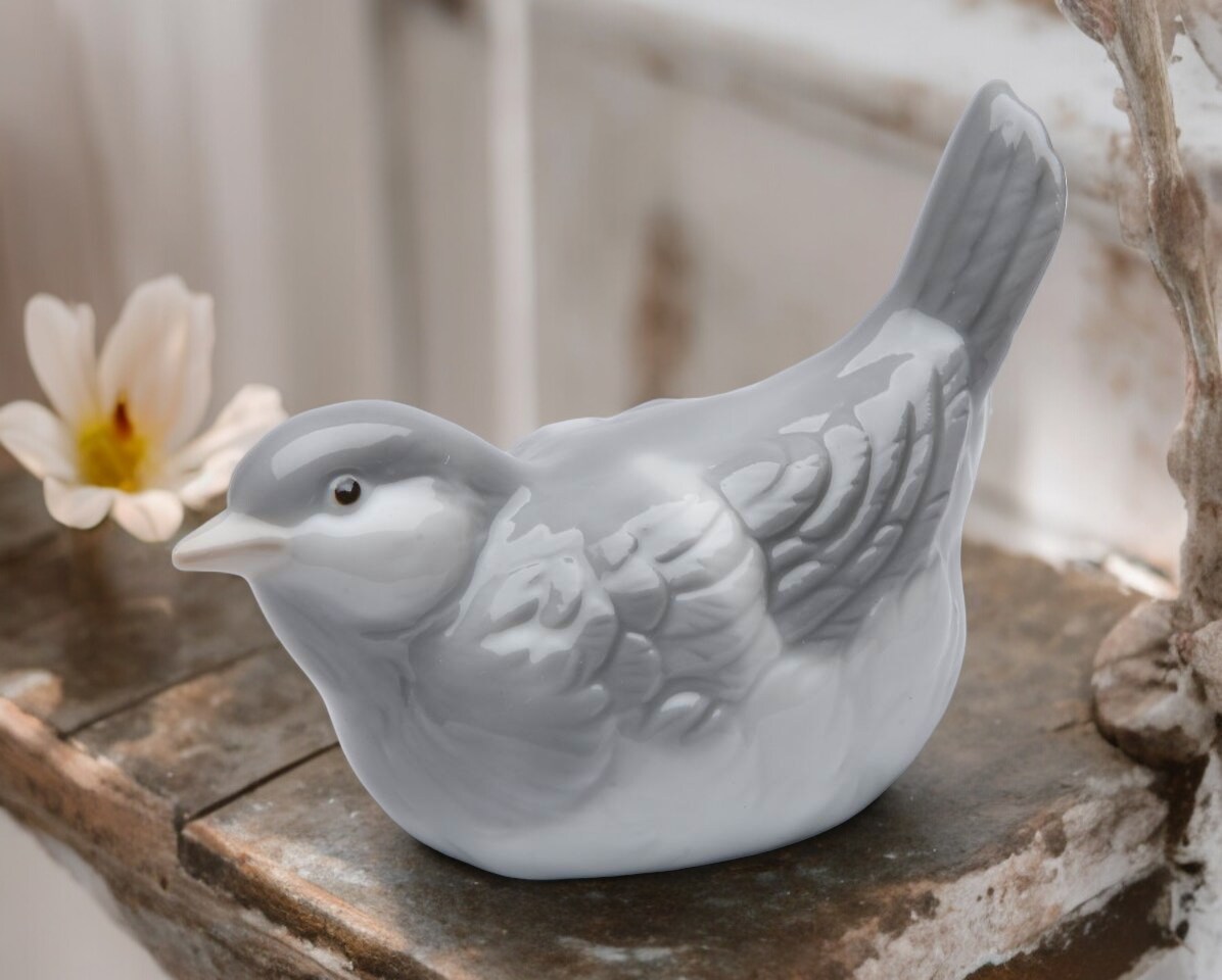 Ceramic Wings Closed Gray Bird Figurine, Gift for Birdwatcher, Gift for Her, Gift for Mom, Home Decor