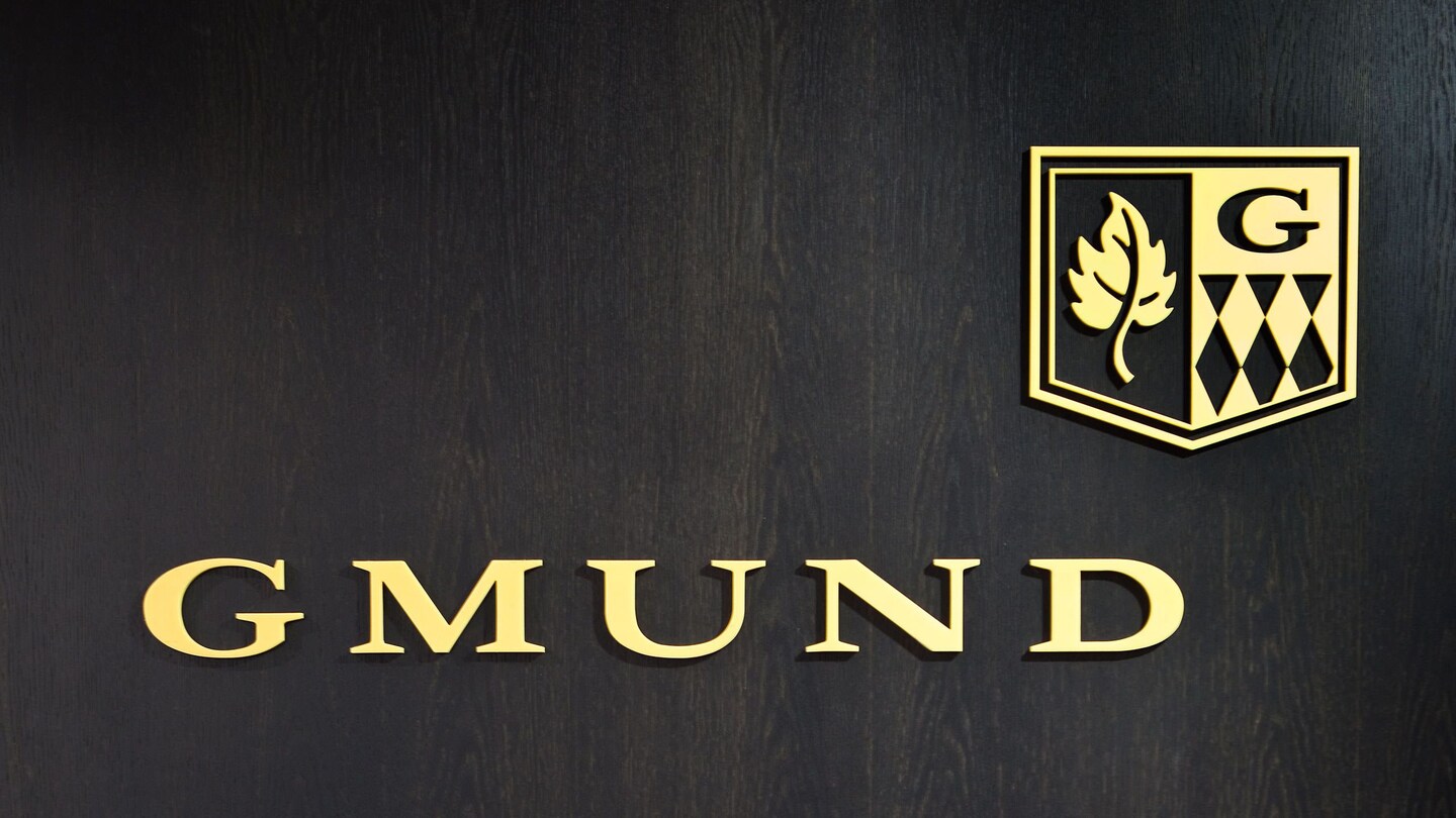 Gmund Wood Solid / Savanna Abachi 12" x 12" 130# Cover Sheets Pack of 50