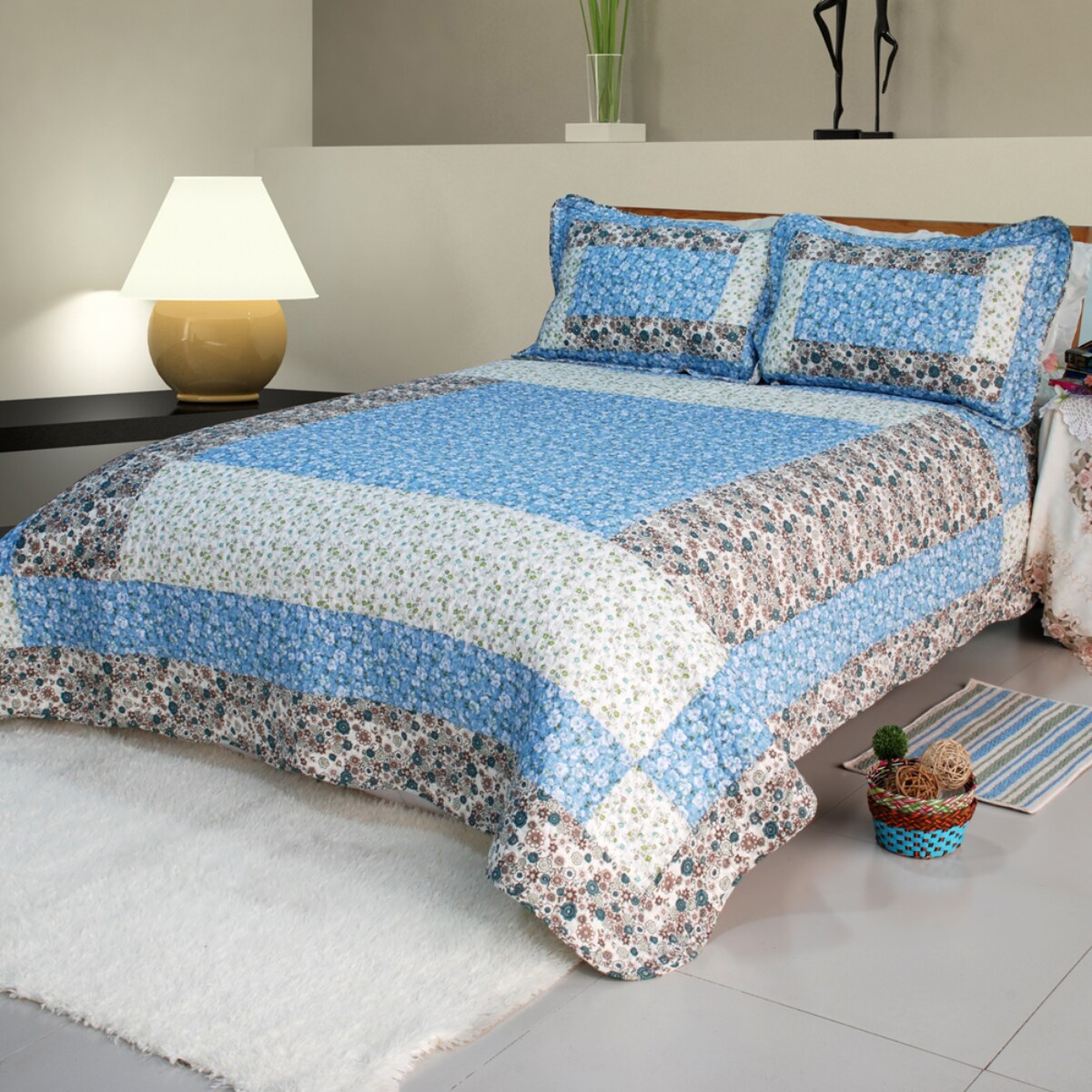 Blue Cotton Handmade Quilt Set Full/Queen with Hand-Stitched Floral Design