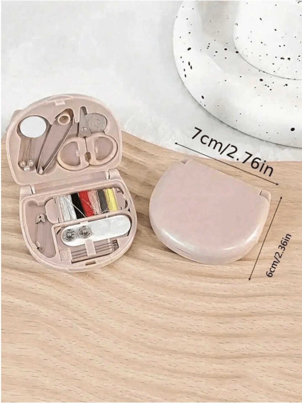 Mini Travel Sewing Kit – Portable DIY Repair Supplies with Threads, Scissors & Needles
