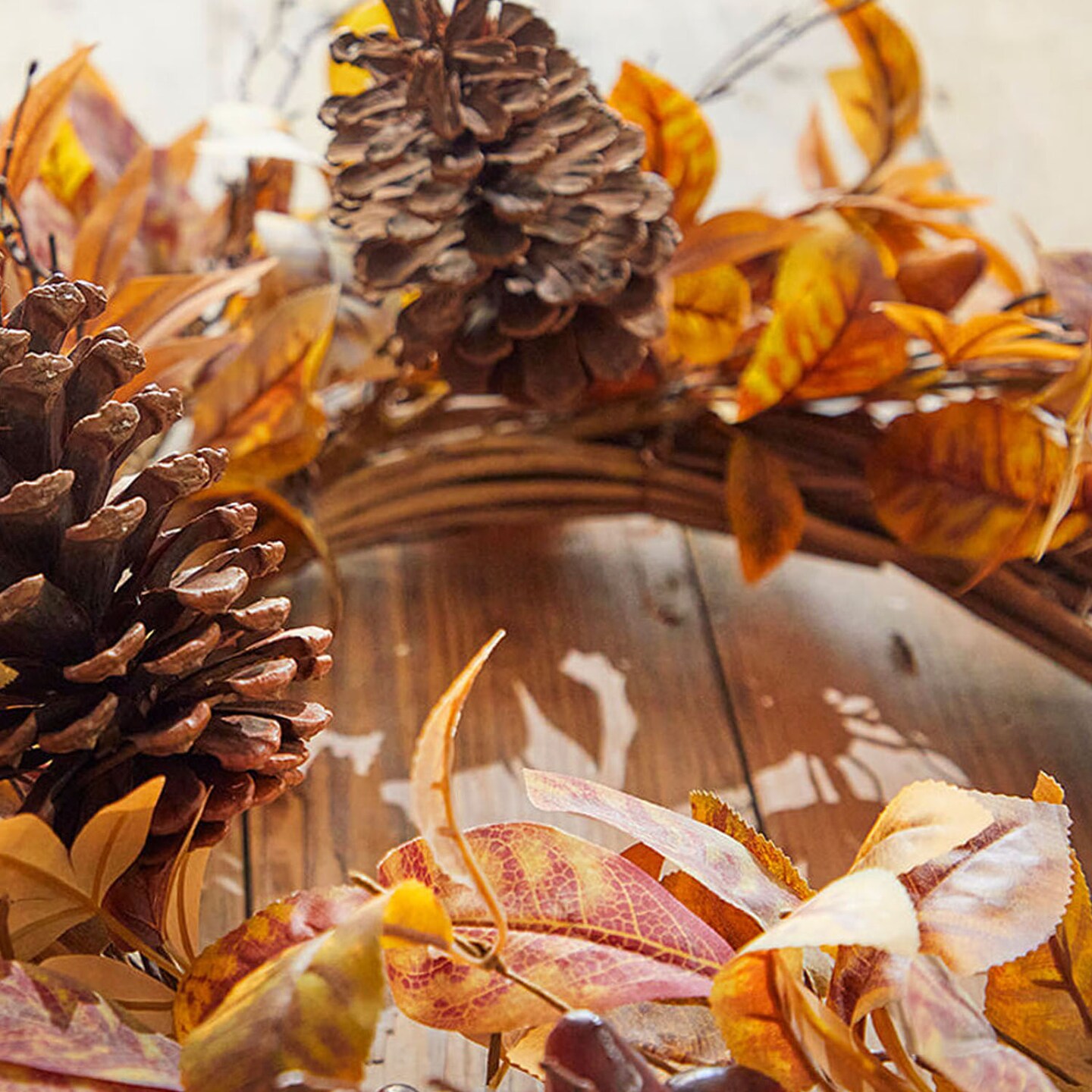 24" Natural Leaf & Berry Cone Wreath Rustic Fall and Holiday Wreath with Pinecones & Greenery
