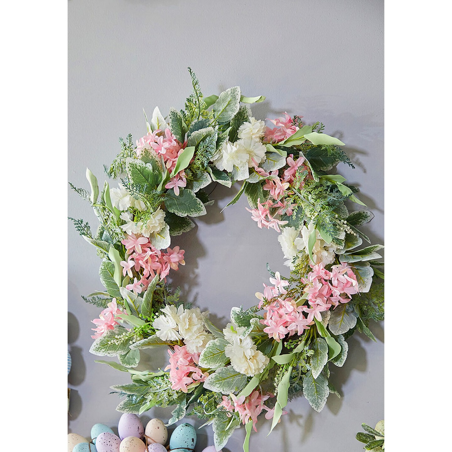 24&#x22; Mixed Flower Wreath Pink, White &#x26; Green Floral Arrangement