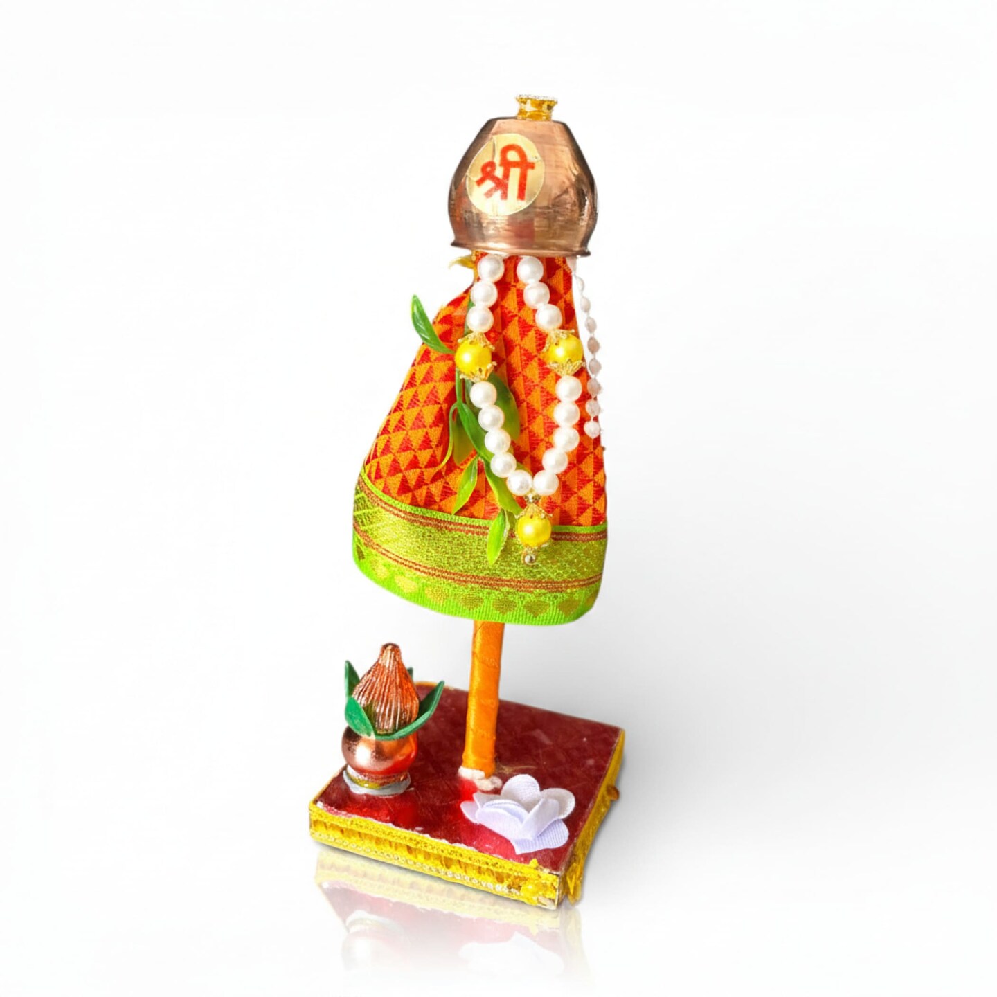 Readymade (7inch) Mini Gudi Padwa Decoration for Home | Traditional Gudi Showpiece with Plastic Gathi Mala - Maharashtrian New Year Gift