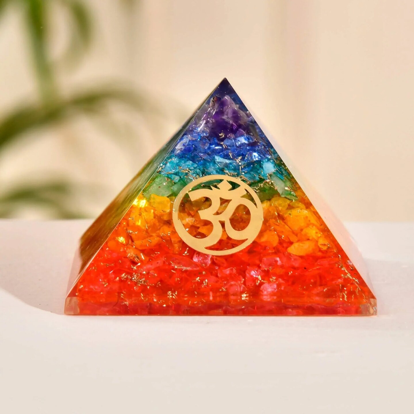 Orgonite Pyramid Seven Chakra Gemstone Orgone Chakra Healing Amethyst Rose Quartz Stone Energy Generator Pyramids for Goodluck Spiritual Healing Meditation Yoga - Office Living Room Decor