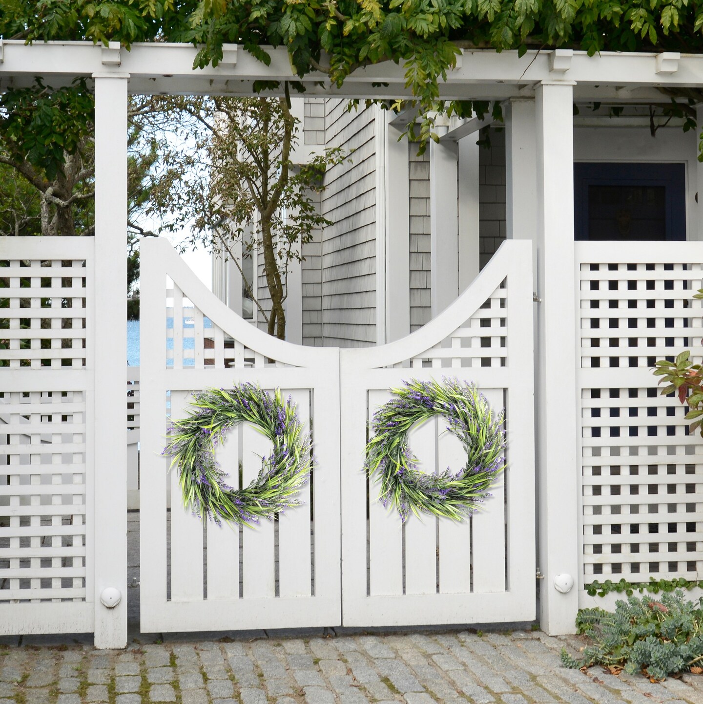 16&#x201D; Lavender Wreath Front Door Small Artificial Flower Farmhouse Purple Wreath for Wall Window Wedding Decor Outdoor Indoor Home Decoration