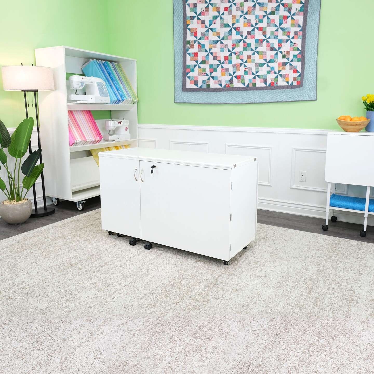 Kangaroo Aussie Sewing Cabinet – Sewing & Craft Table with Lift, Storage and Expandable Workspace