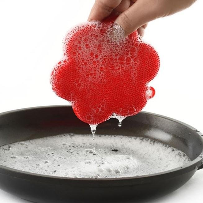 Norpro Silicone Dish Scrubbing Sponge / Vegetable Scrubber Brush - Red Flower Shaped