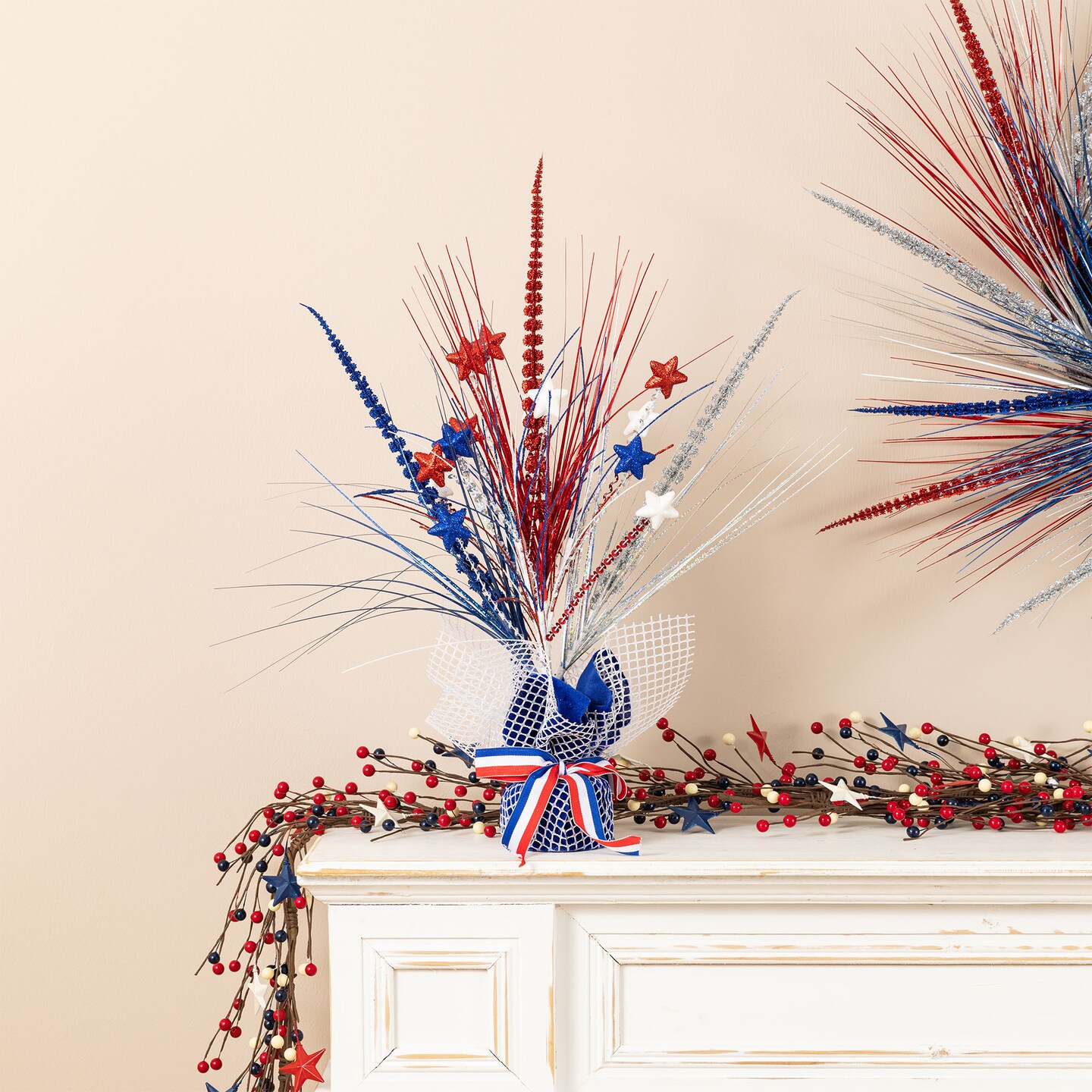 Set of 2 21"H Patriotic/ Americana Stars and Heather Table Tree
