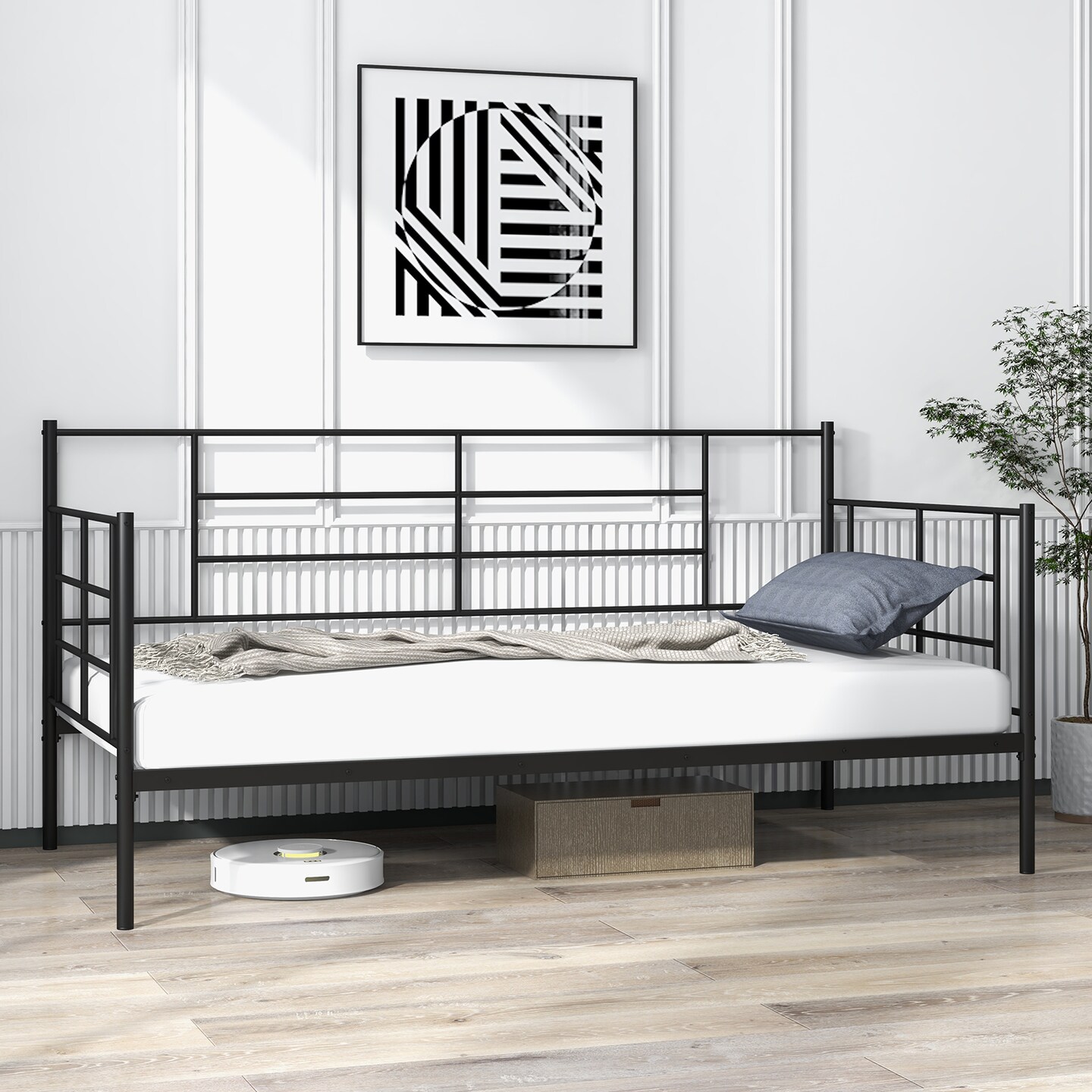 Black Twin Metal Daybed Sofa Bed Frame with Sturdy Back and Arms