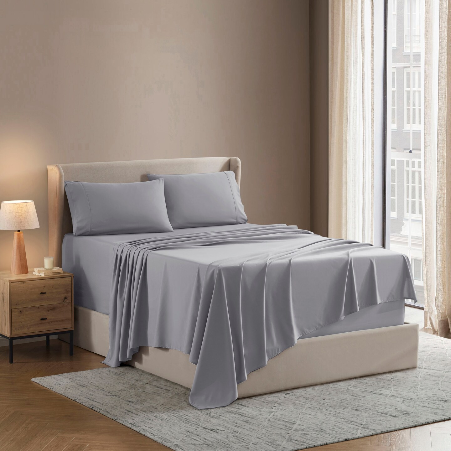 Nestl Green Tea Memory Foam Mattress with 4 Piece Deep Pocket Bed Sheets