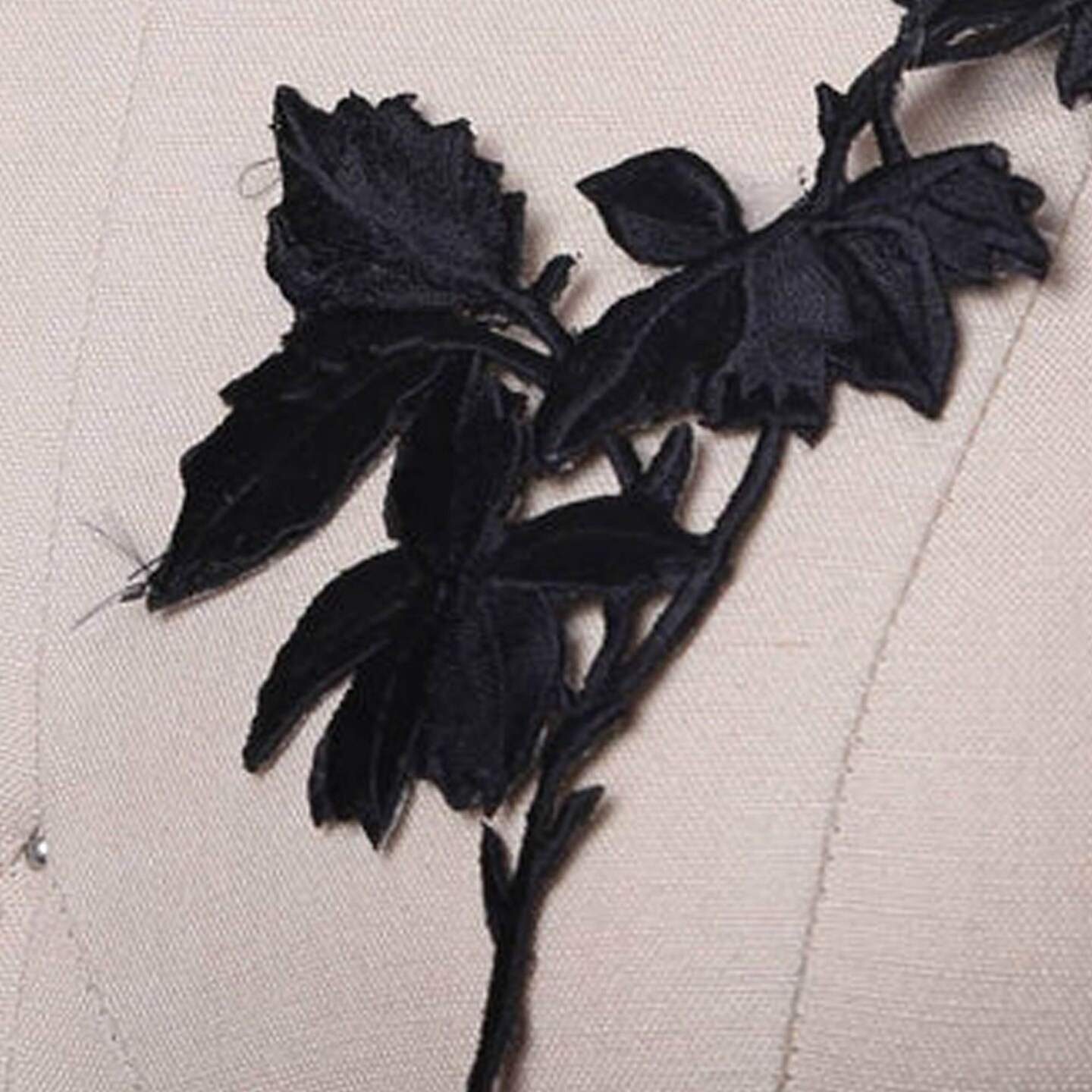 2 Pieces Embroidered Rose Flower Patches Iron On for Jackets Bags Jeans Decor Black Color