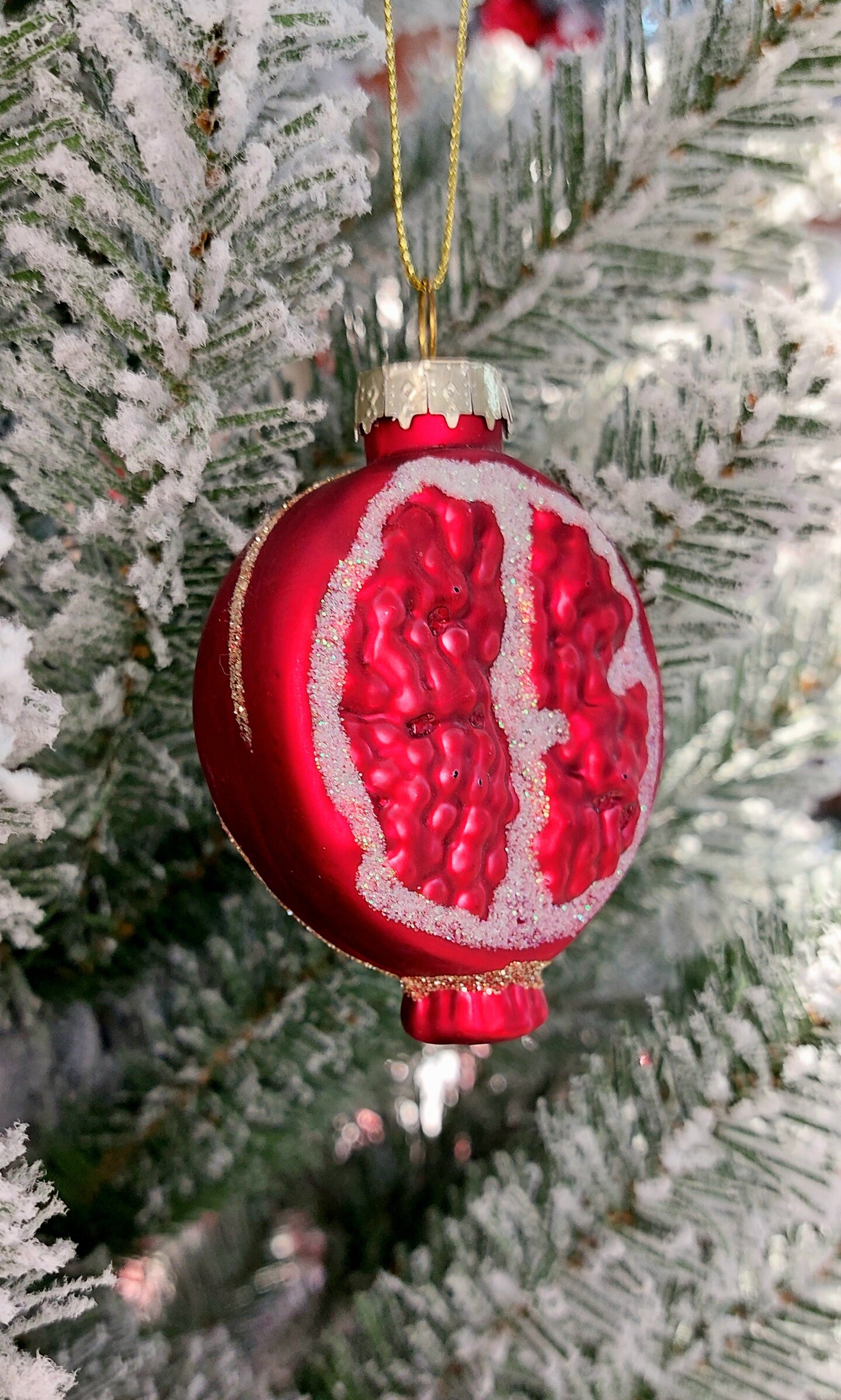 Christmas Glass Ornament - Pomegranate Slice by Wizardi F07M3-54 HB-SY25416