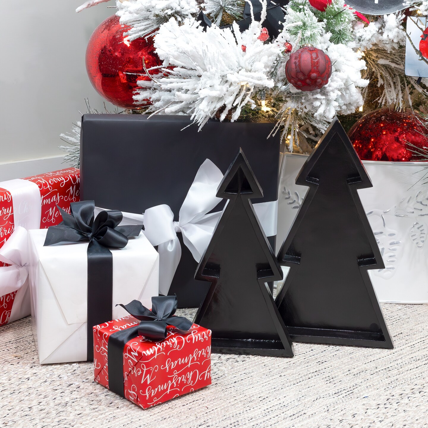 Wooden Christmas Tree Trays 2ct Nested Rustic Farmhouse Decor