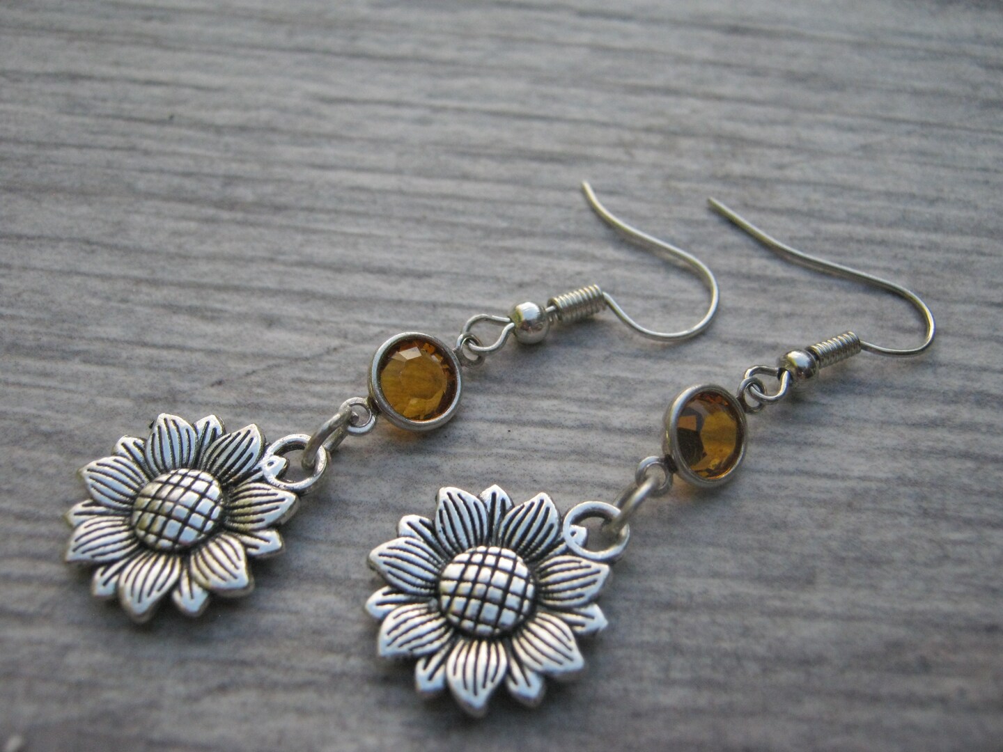 Sunflower Birthstone Earrings, Personalized Sun Flower Earrings, Nature  Jewelry, Cheerful Earrings, Gardener Gift, Kansas, MEDIUM MakerPlace by 