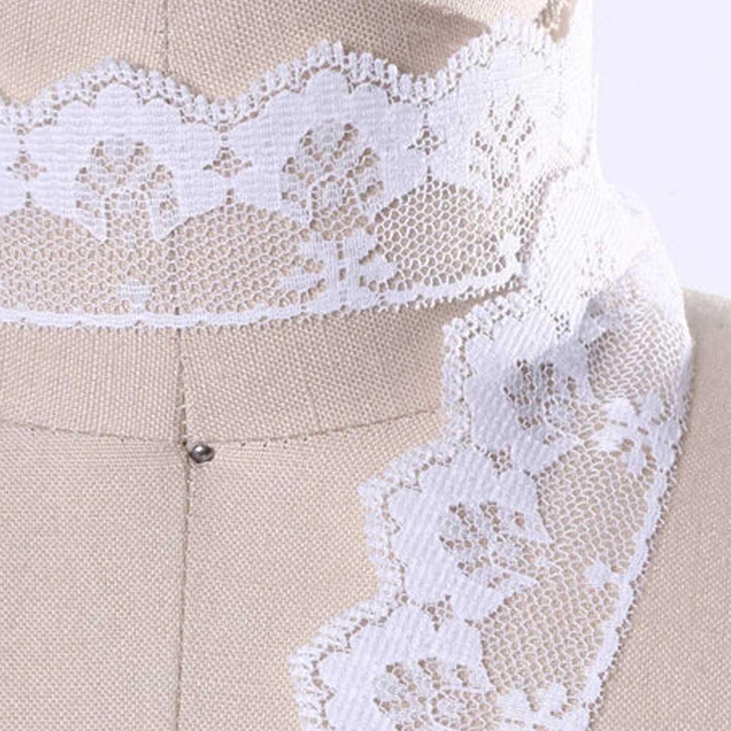 3 Yards 1" White Scalloped Floral Polyester Lace Ribbon Trim for Crafts and Home Decor