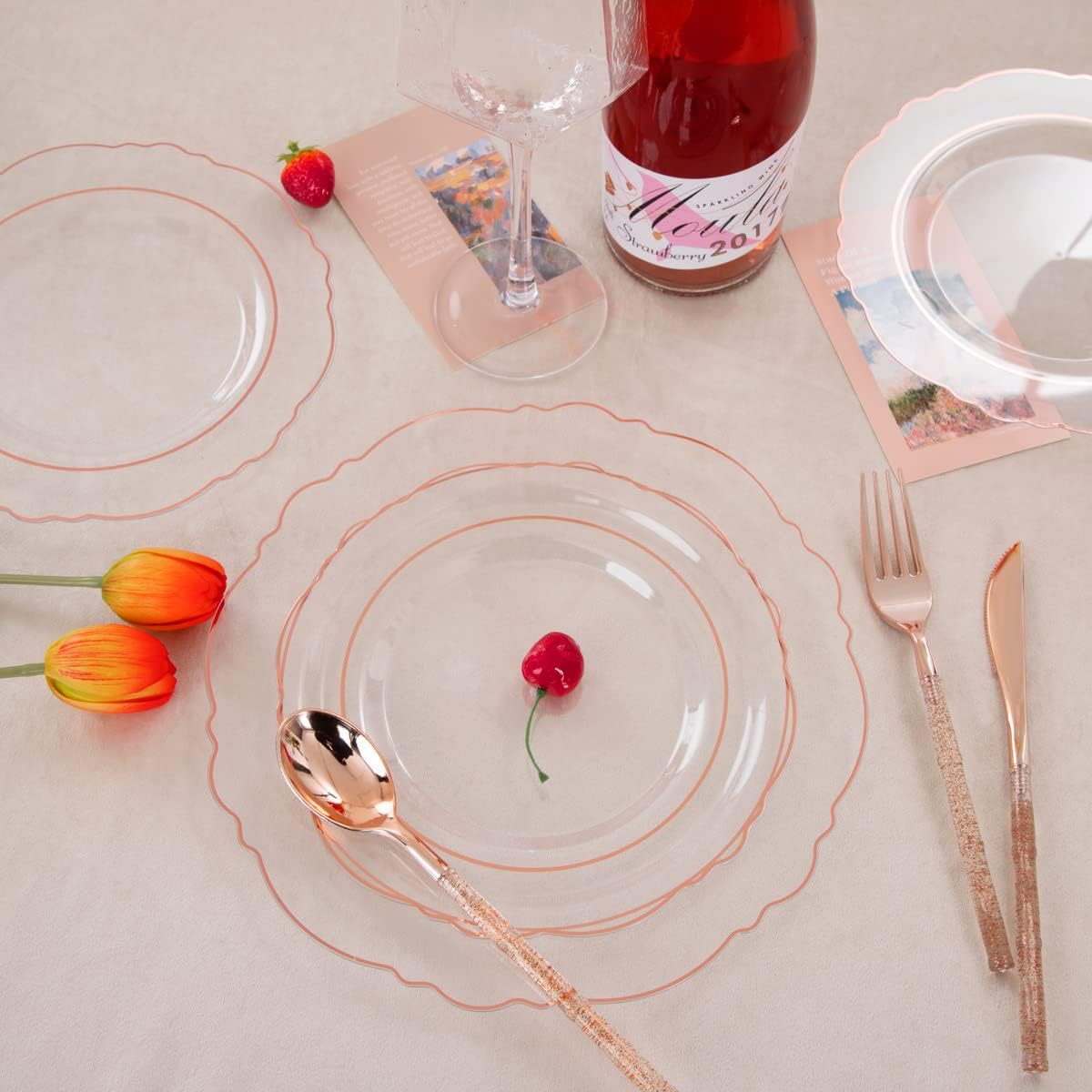 150PCS Rose Gold Plastic Plates