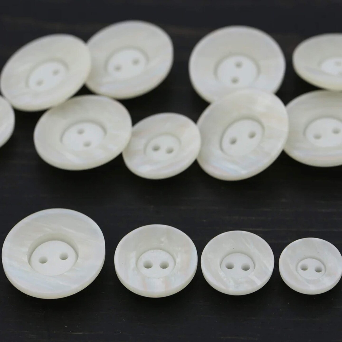34L 21mm / 7/8" Ivory Faux Shell Buttons Iridescent Bowl Shape 2-Hole Sewing Buttons for Crafts & Garments 4 Pieces