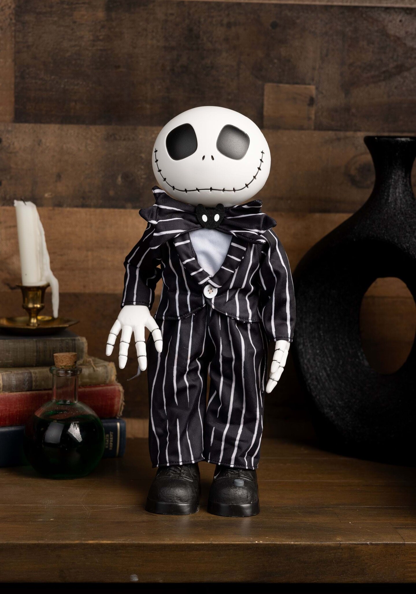 14-Inch Nightmare Before Christmas Animated Tabletop Jack Skellington Decoration