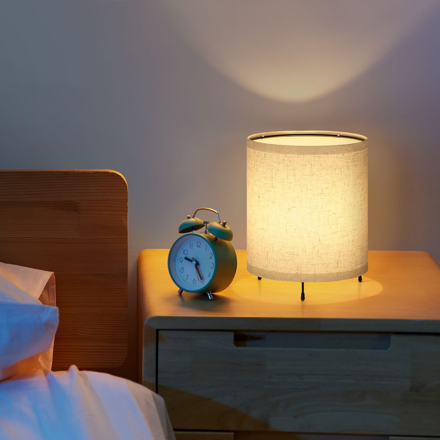 2PCS Night Light Dimmable Nightstand Lamp Linen Plug-In