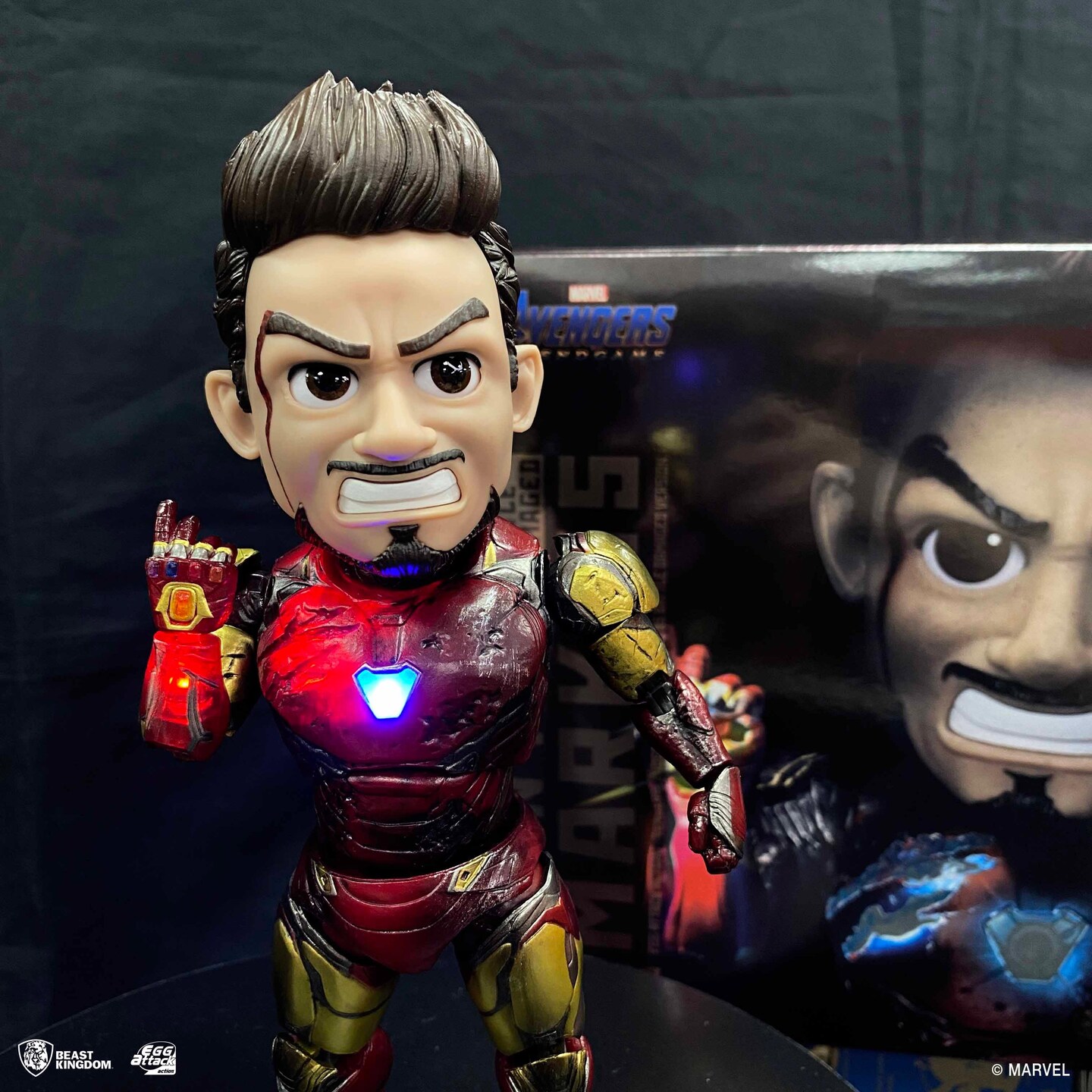 Avengers: Endgame Iron Man Mark 85 Battle Damaged Version Toy