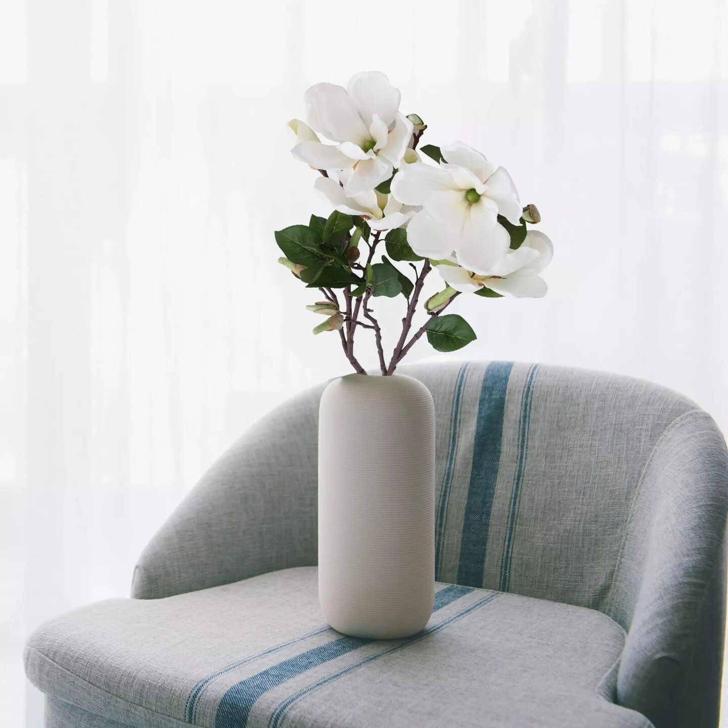 2x Artificial Magnolias Flower Bouquet Fake Plant Bunch Wedding Party Home Decor