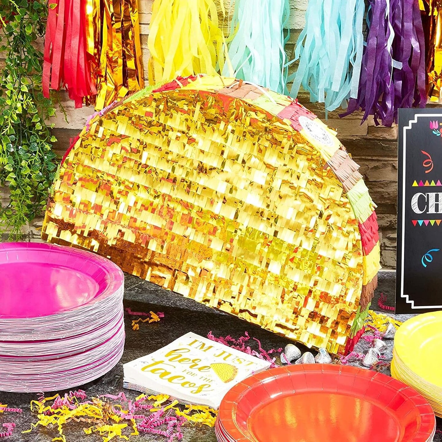 Taco Pinata for Cinco de Mayo, Fiesta, Mexican Birthday Party Decorations (Small, 17 x 10 Inches)