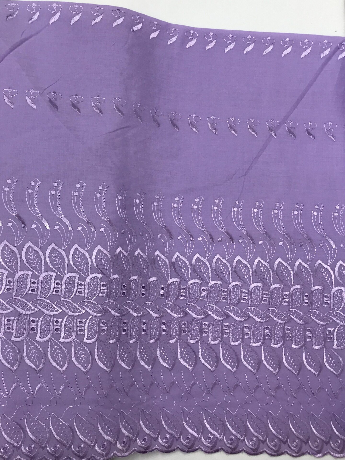 1 Yard Lavender Embroidered Single Border Eyelet 80/20 Polyester Cotton Fabric 43/44 Wide