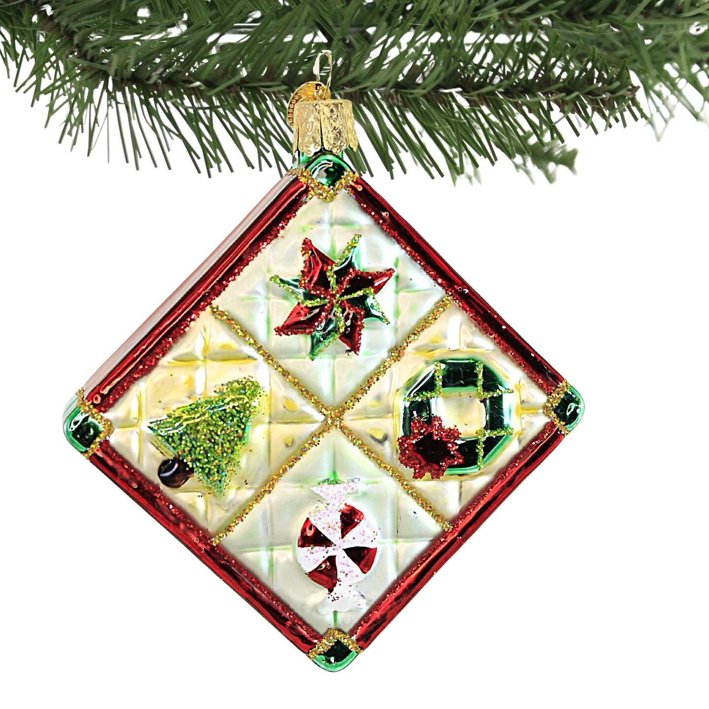 Old World Christmas 4.5 Inch Christmas Quilt Christmas Tree Ornament , Creative Art Form