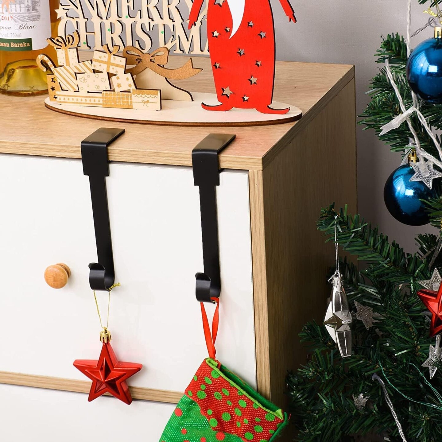 4 Pack Christmas Stockings Holder Hanger,Metal Hooks for Hanging Christmas Stockings,Stocking Holders for Mantle for Christmas&#x2002;Decorations (Black)