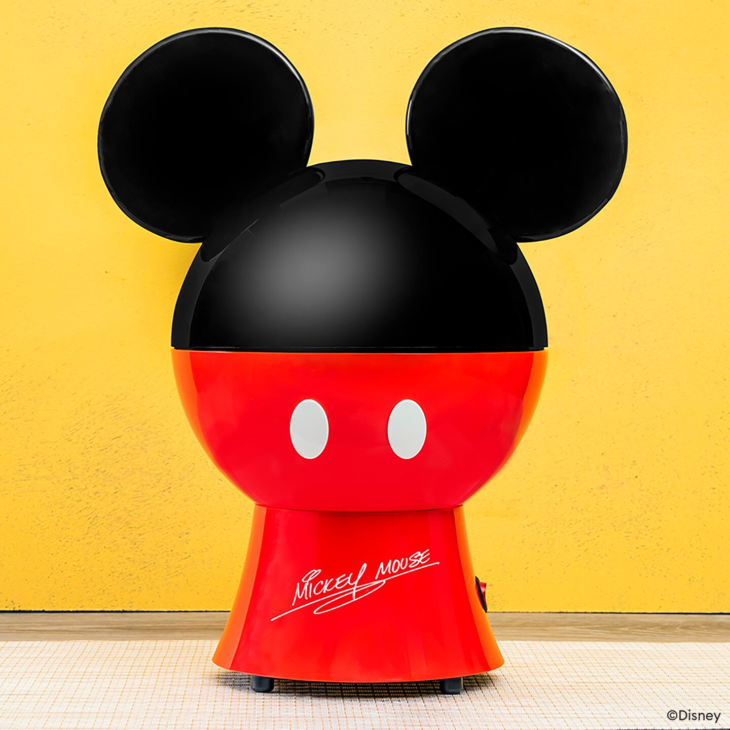 Uncanny Brands Disney Mickey Mouse Popcorn Maker