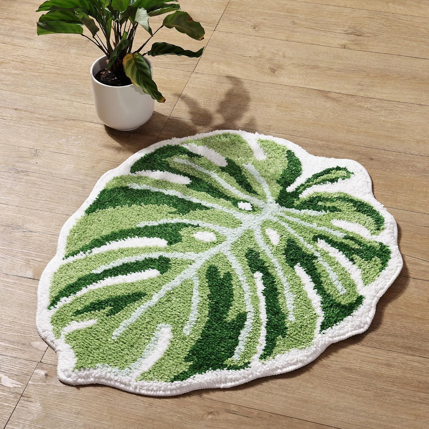 Green Leaf Mat, Large Monstera Cute Non Slip Palm Shaped Plush Fun Kitchen, Bathroom Bathtub Rugs Machine Washable