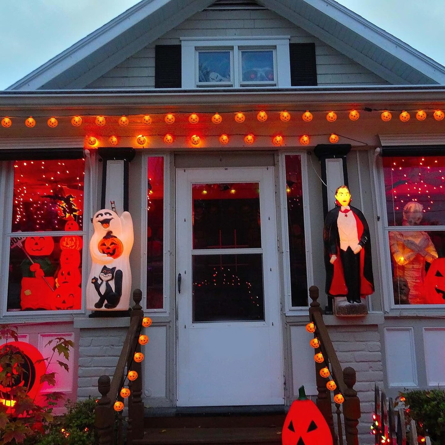 8.5Ft LED Pumpkin Lights String Lights Plug in(Blow Up Pumpkin Lights)