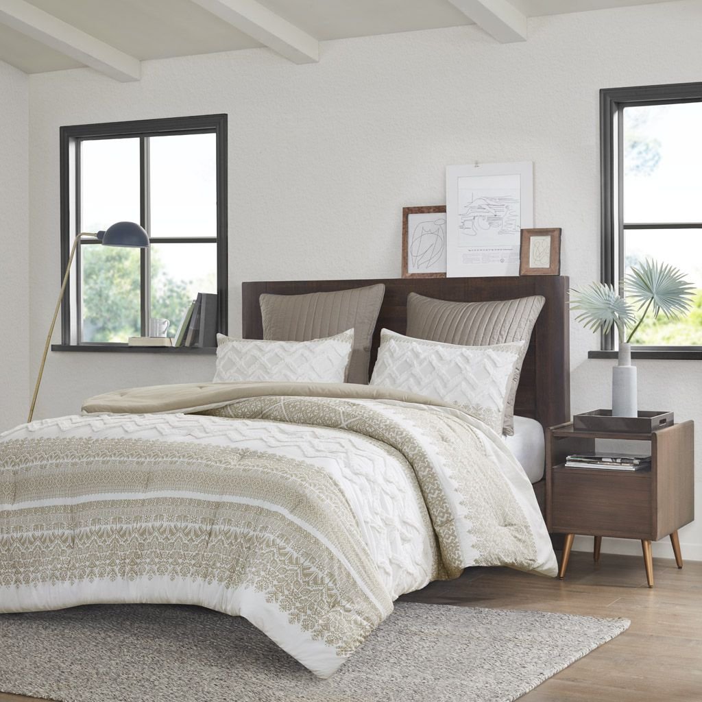 Edge Collections - 20" x 36" - White - INK+IVY King/Cal King Cotton Comforter Set White Taupe Chenille Tufting - 3 Piece