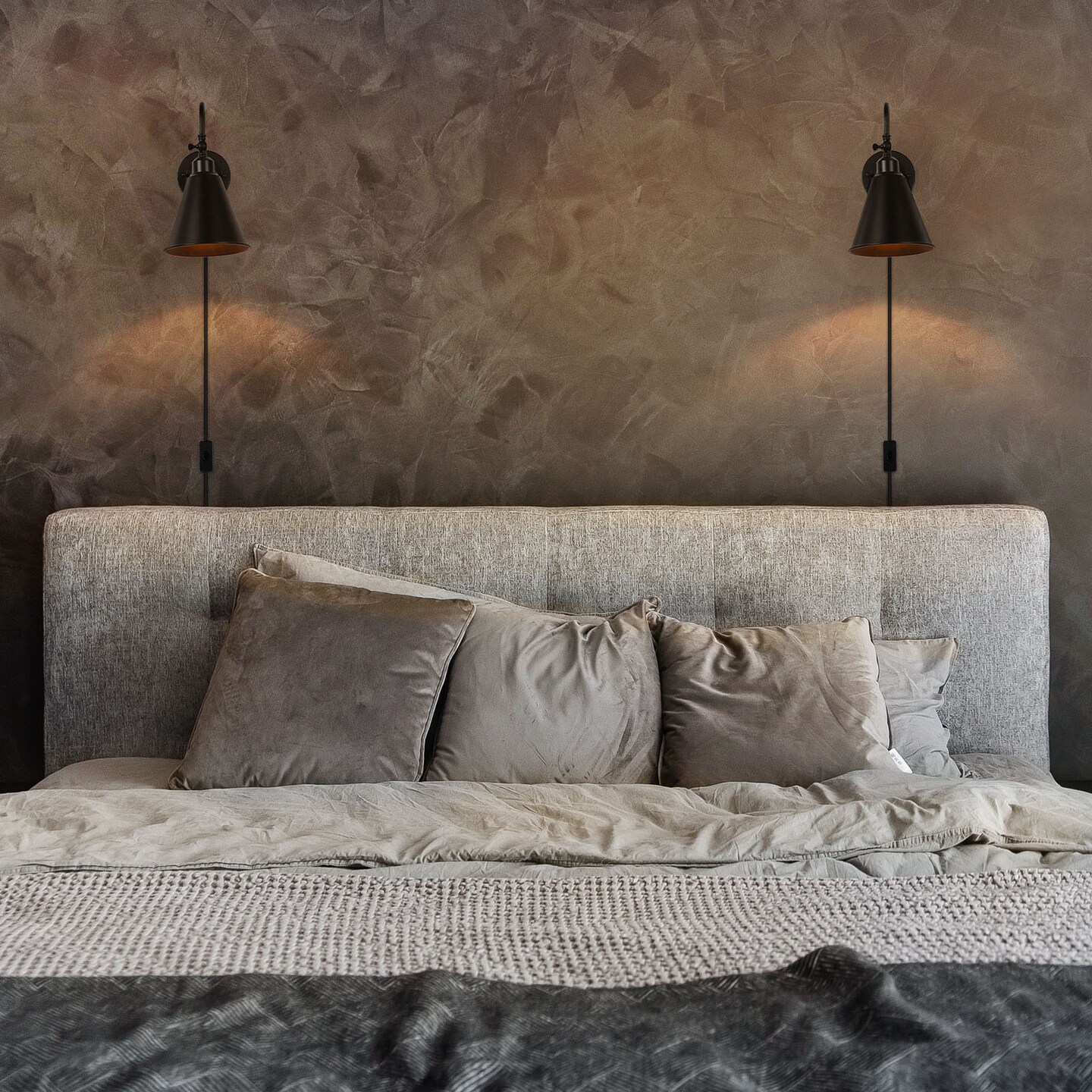 Set of 2 Vintage Swing Arm Wall Lamps – Adjustable Gooseneck Industrial Sconces for Bedroom, Study, or Office – Classic Brass Finish, Easy Installation