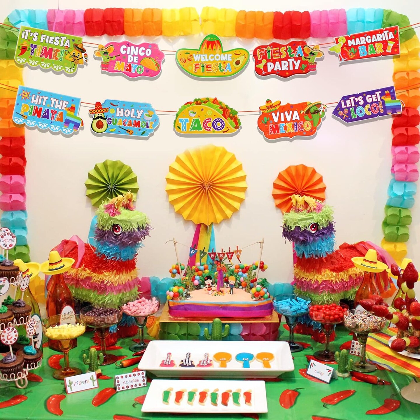 Mexican Fiesta Party Door Hanging, Cinco De Mayo Welcome Banner for Taco Party Front Door Decoration, Mexican Party Porch Sign for Fiesta Carnival Party Home Wall Decoration Supplies